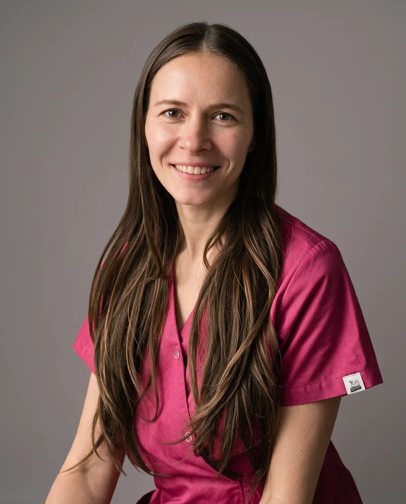 Portret Dr. Lucia Oprea